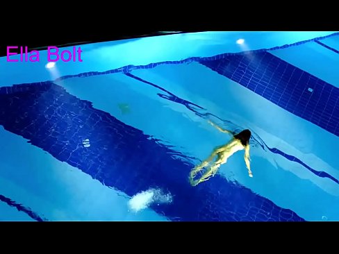 ❤️ Non posso smettere di guardare, giovane bionda catturata nuotare nuda nella piscina del resort ELLA BOLT ️❌ Video di sesso di qualitàal it.ergoupa.top ❌❤