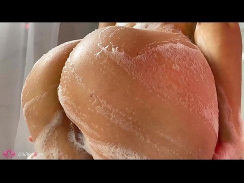 ❤️ Brunetta masturba la figa con il vibratore fino ad un intenso orgasmo sotto la doccia ️❌ Video di sesso di qualitàal it.ergoupa.top ❌❤