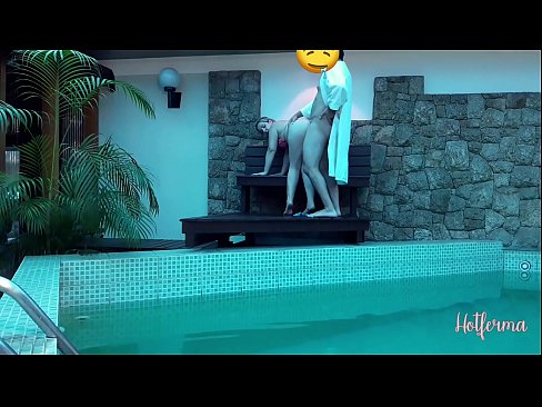 ❤️ Il capo invita la cameriera alla piscina, ma non poteva resistere a un caldo ️❌ Video di sesso di qualitàal it.ergoupa.top ❌❤