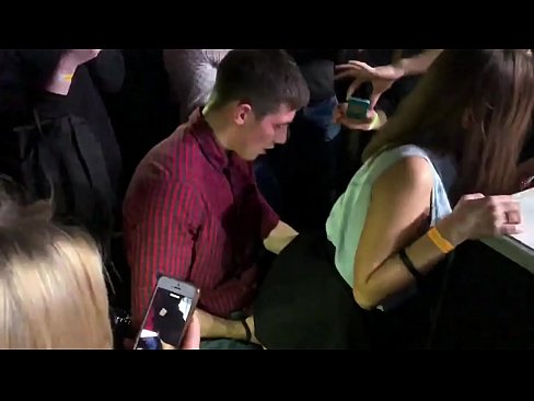 ❤️ Sesso reale in un nightclub russo. Ragazza russa di 18 anni nell'ano e nella vagina scopata in un nightclub ️❌ Video di sesso di qualitàal it.ergoupa.top ❌❤